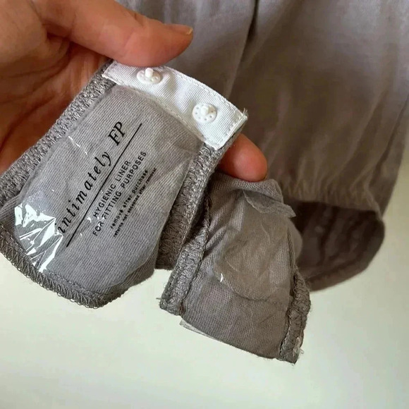 Free People  | Go-To graphic jersey bodysuit in gray - Picture 10 of 10